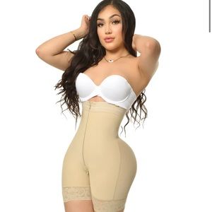 Elegant Figure Seamless Liz Colombian Faja